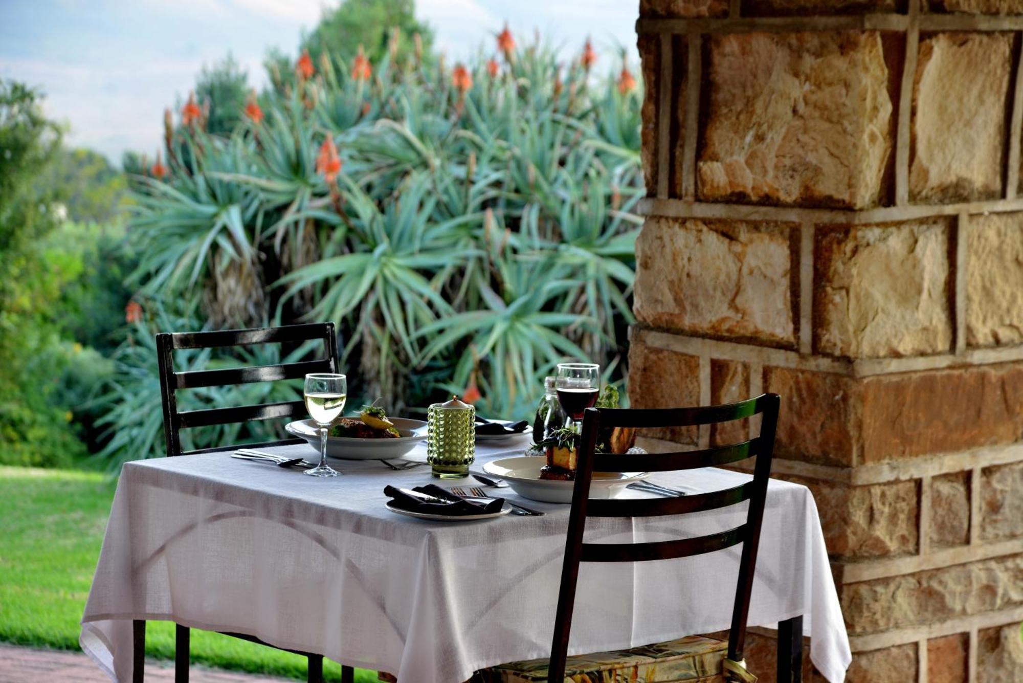 Montusi Mountain Lodge Bonjaneni Екстериор снимка